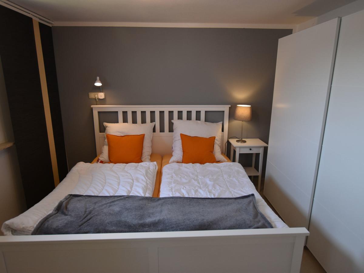 Apartment In Robertsdorf With Garden, Terrace, Barbecue Blowatz ภายนอก รูปภาพ